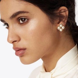 Tory Burch Gold Stud Rope Clover Pearl Earrings